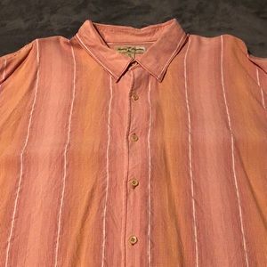 Tommy Bahama Men’s XXL  short sleeve shirt